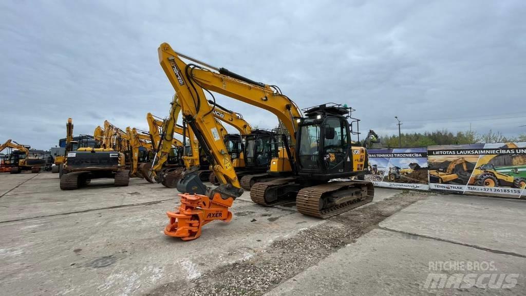 JCB JS 145 LC Telakaivukoneet