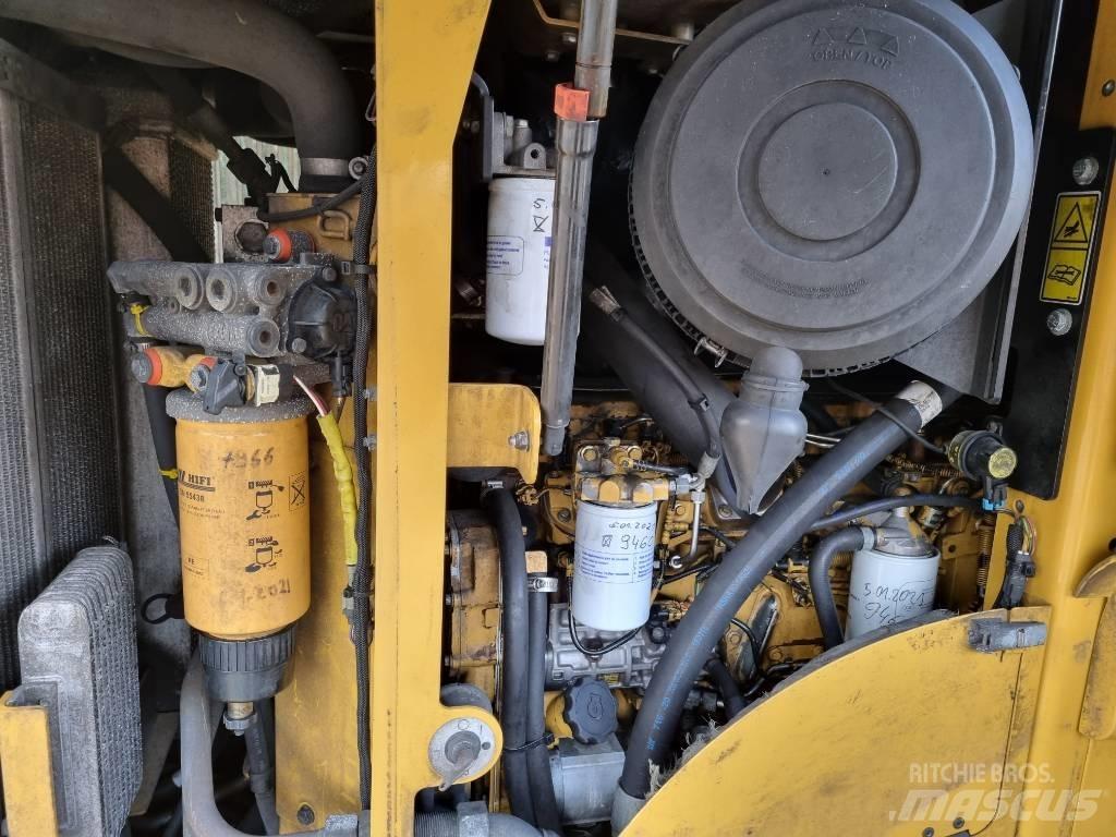CAT 930 H Pyöräkuormaajat