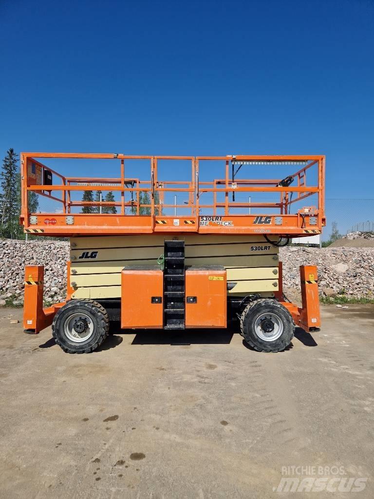 JLG 530 LRT Saksilavat