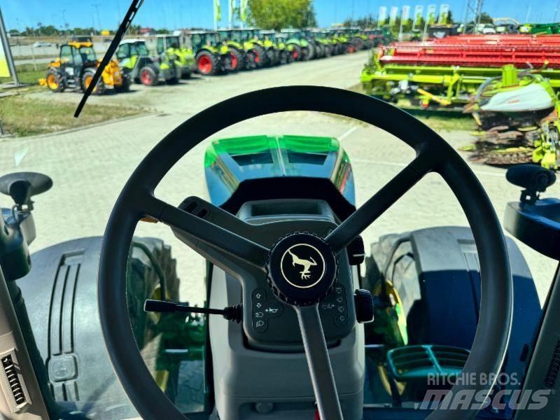 John Deere 7215 Traktorit