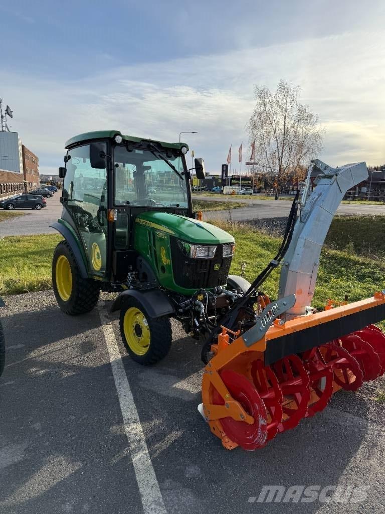 John Deere 2032 R Taajamatraktorit