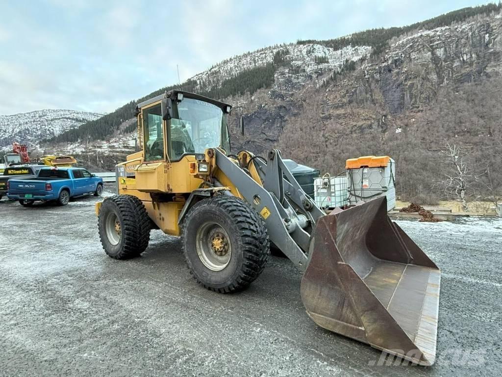 Volvo L 50 B Pyöräkuormaajat
