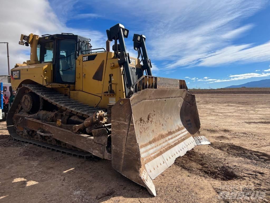 CAT D 8 T Telaketjupuskutraktorit