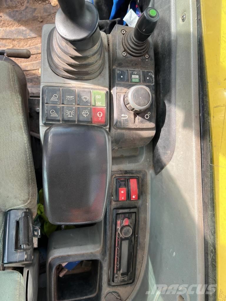 Neuson EZ 80 Midikaivukoneet 7t - 12t