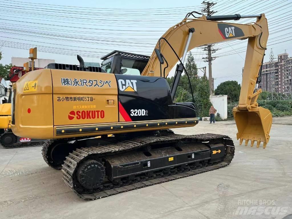 CAT 320 D Telakaivukoneet