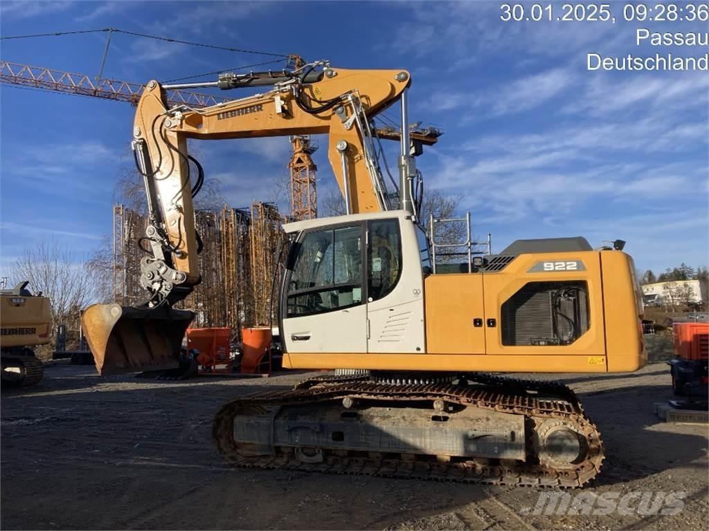 Liebherr R922 Telakaivukoneet
