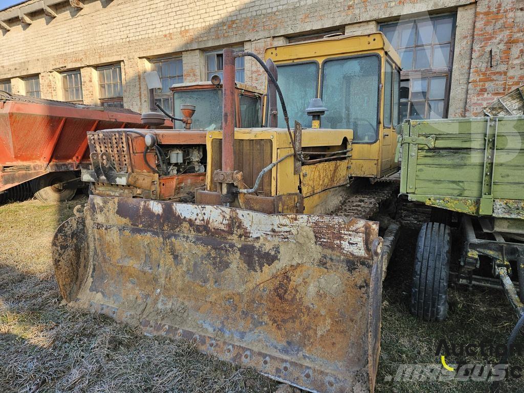  Onbekend DT-75 Traktorit