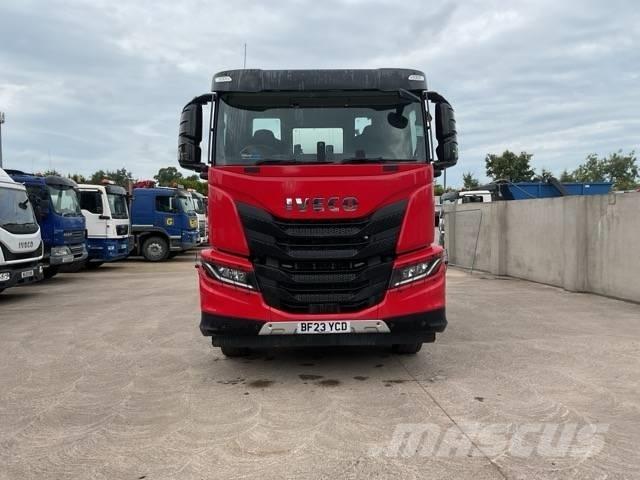 Iveco X-Way 420 Betonikuorma-autot