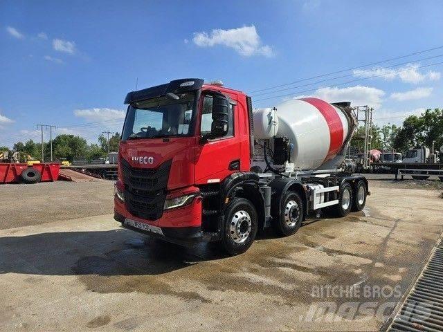 Iveco X-Way 420 Betonikuorma-autot
