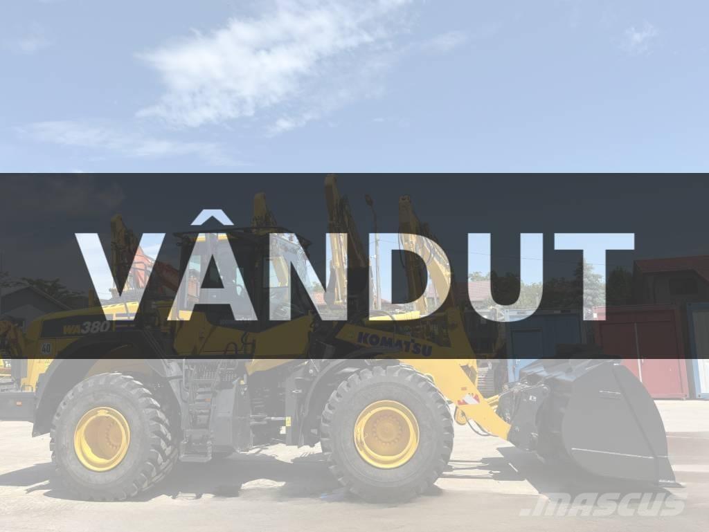 Komatsu WA380-8E0 Pyöräkuormaajat