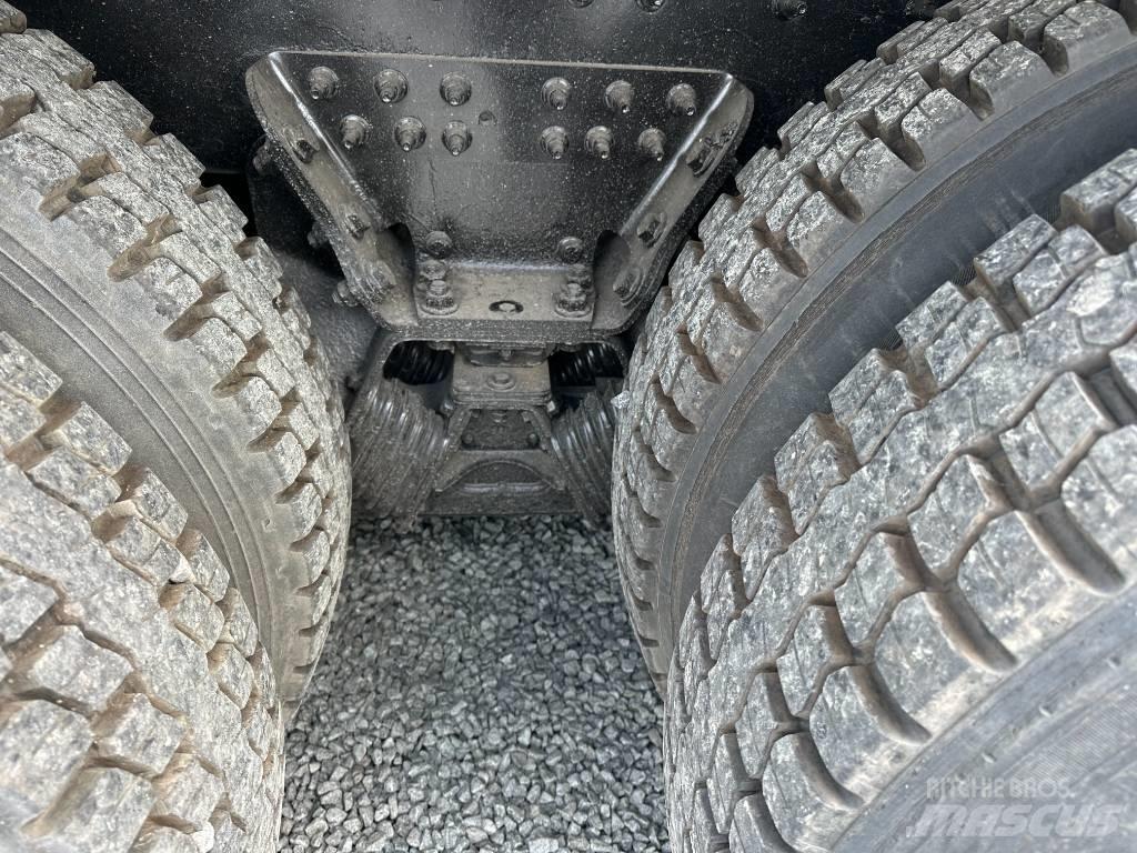 International 7400 Jäteautot
