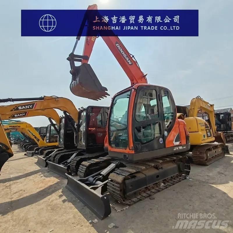 Doosan DX 75 Minikaivukoneet < 7t