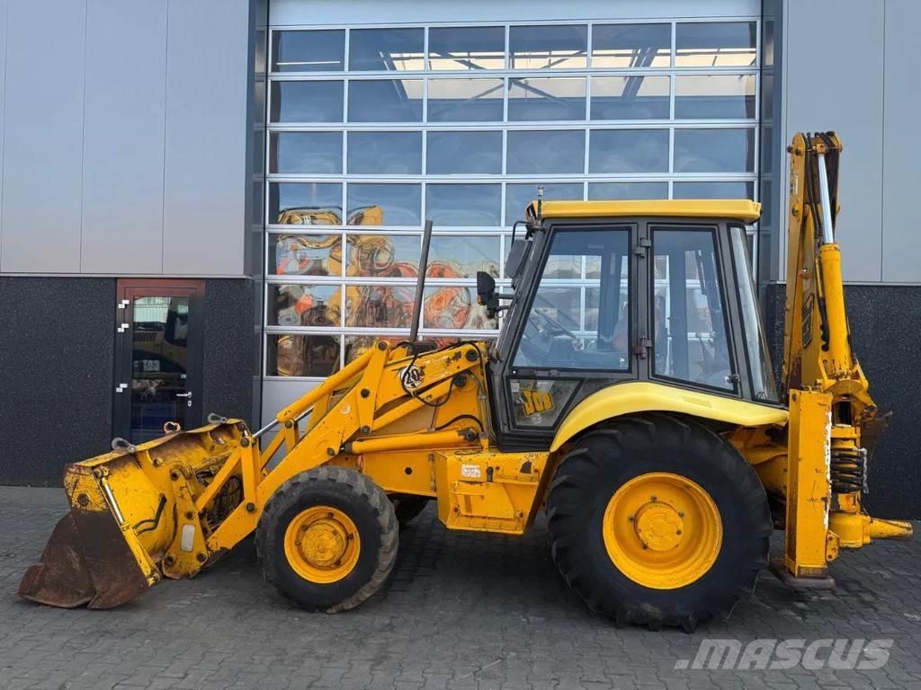 JCB 3CX-4 Kaivurikuormaajat