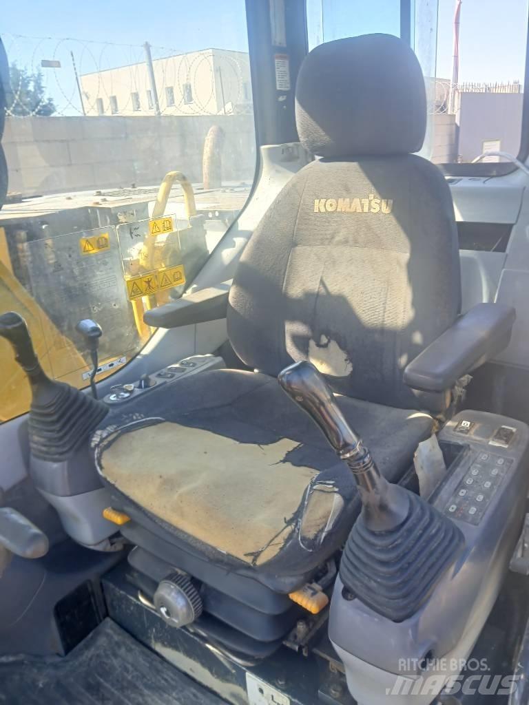 Komatsu PC 128 US Telakaivukoneet