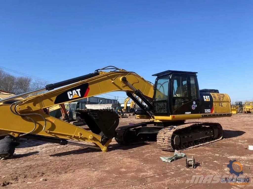 CAT 325D Telakaivukoneet