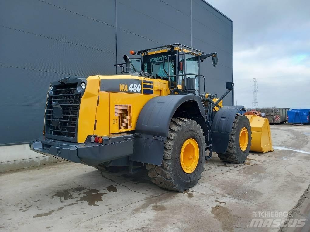 Komatsu WA480-8E0 Pyöräkuormaajat