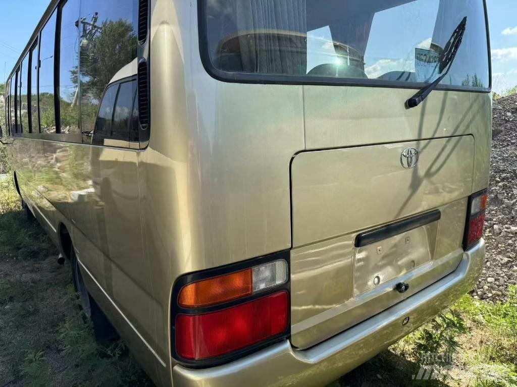 Toyota Coaster Bus Minibussit
