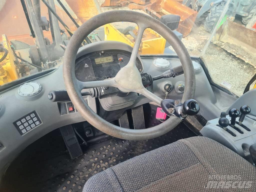 Volvo L 120 E Pyöräkuormaajat