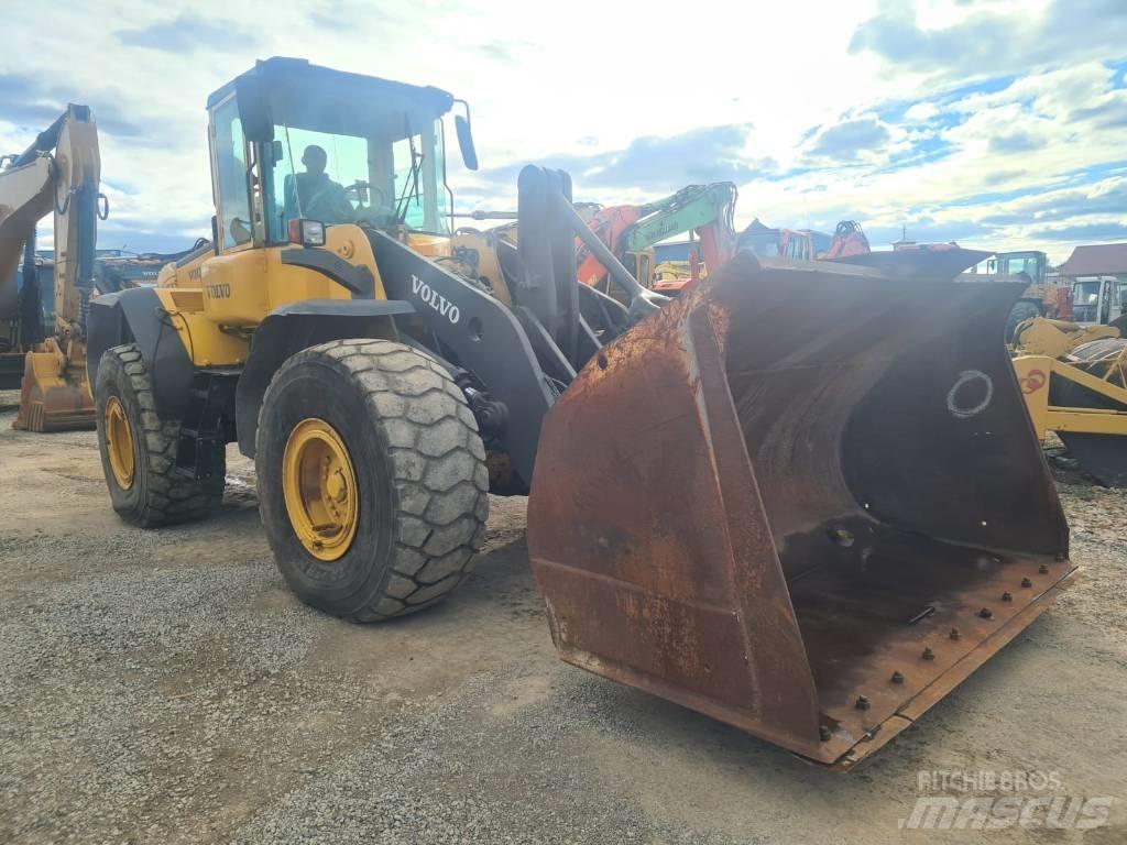 Volvo L 120 E Pyöräkuormaajat