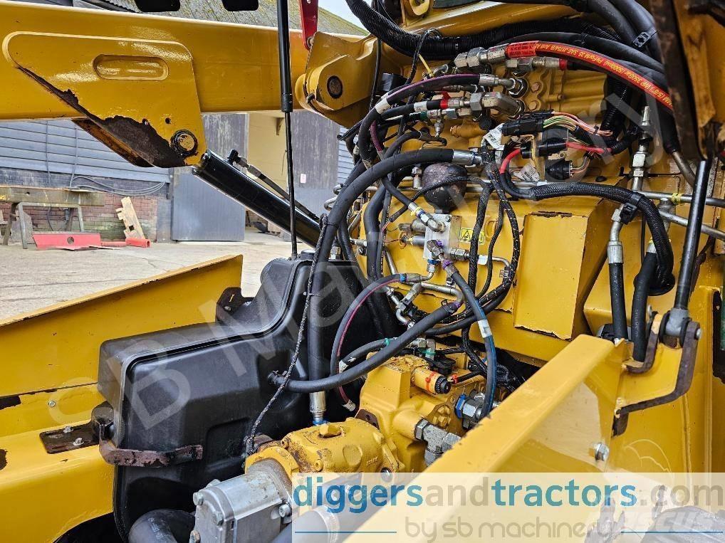 CAT 257 D Liukuohjatut kuormaajat