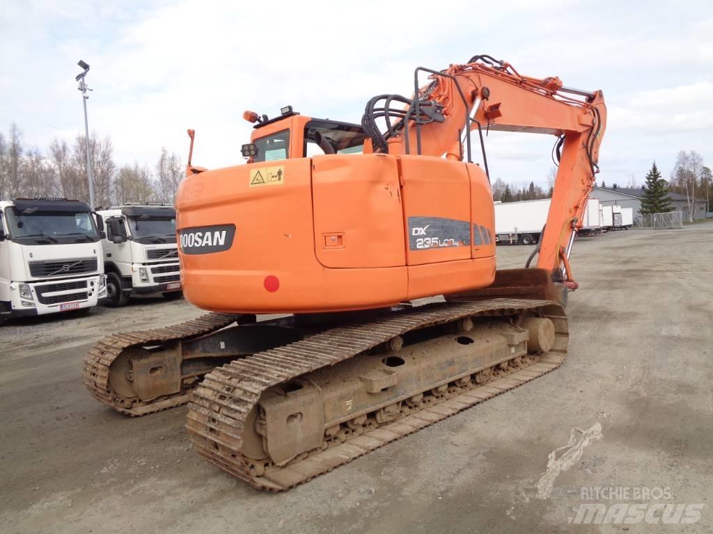 Doosan 235 LCR Telakaivukoneet