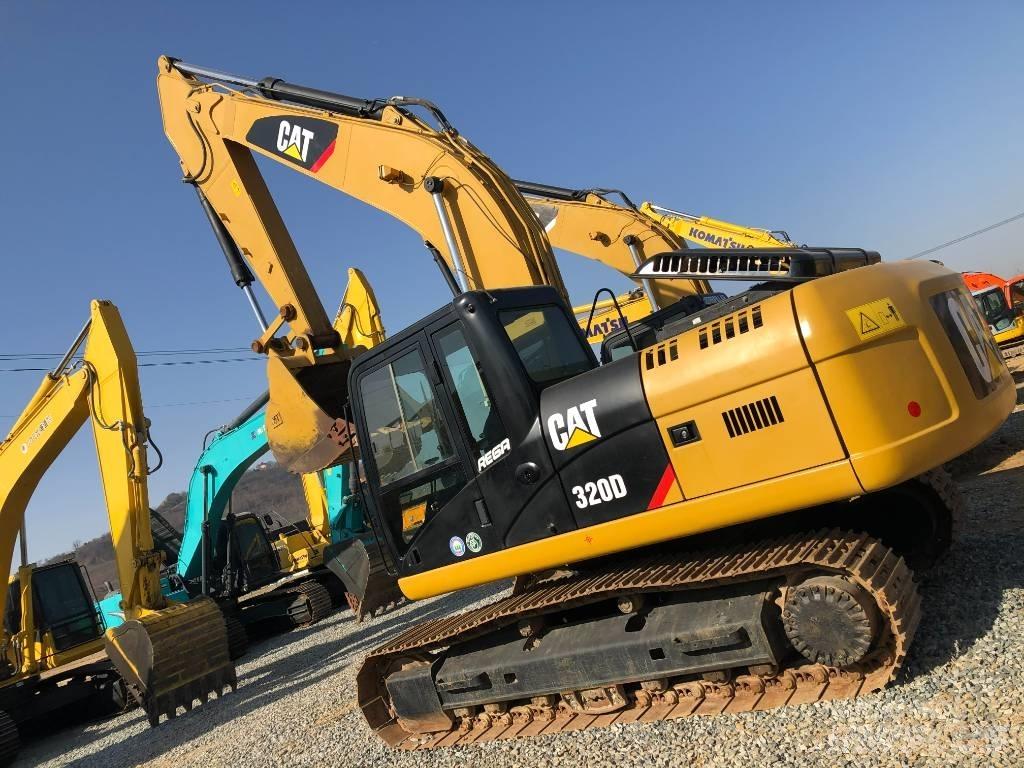 CAT 320 D Telakaivukoneet