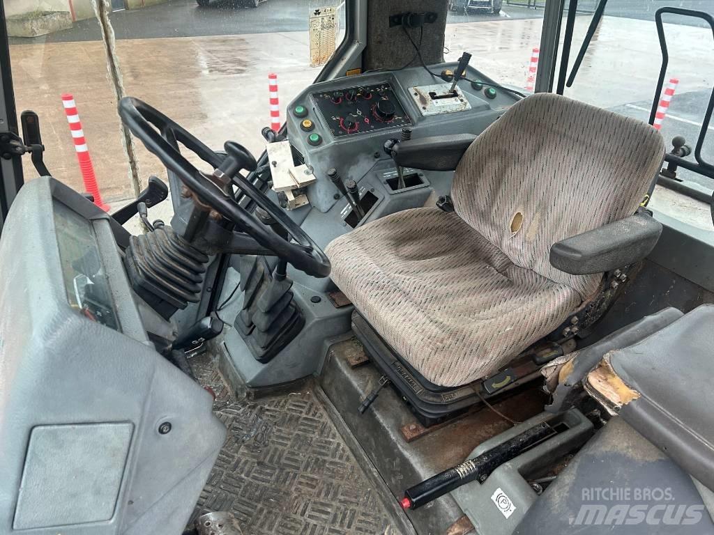 Massey Ferguson 3080 Traktorit