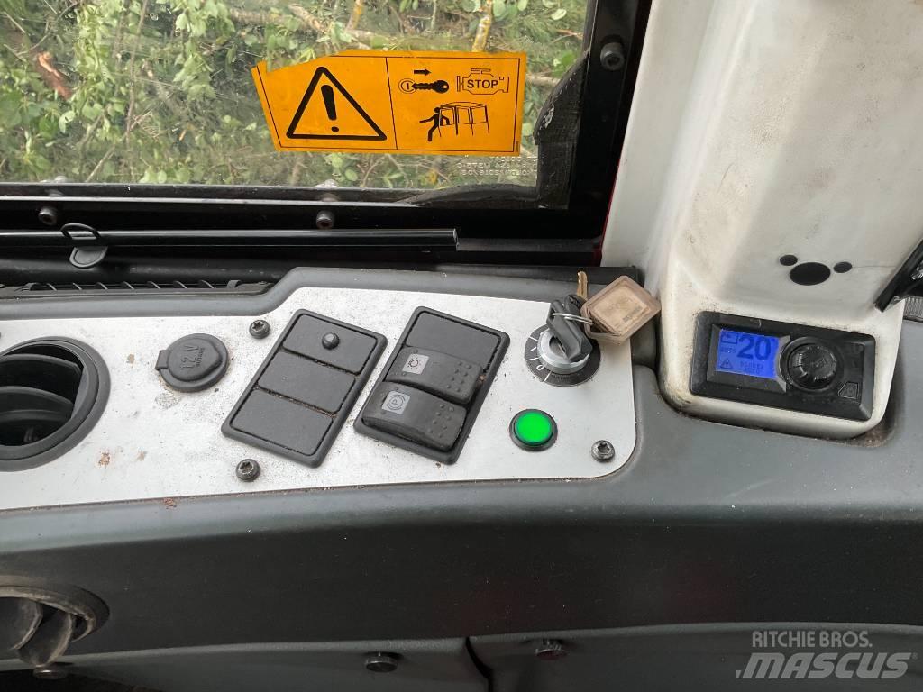 Komatsu 845 Kuormatraktorit