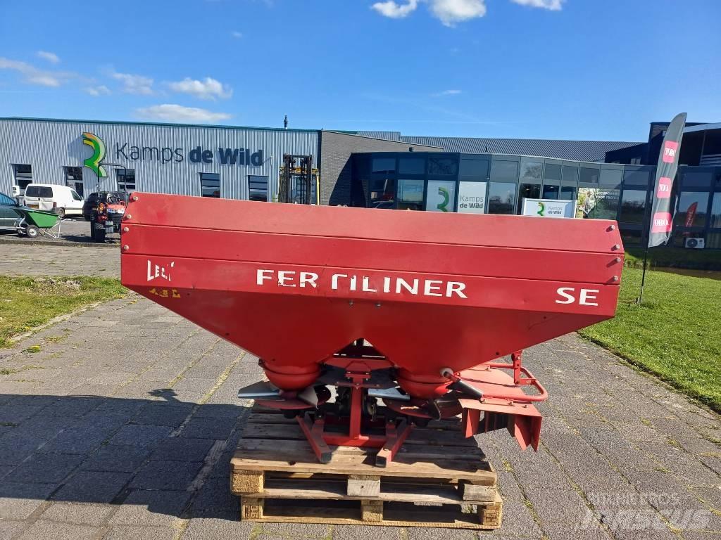Lely Fertiliner SE Lannoitteenlevittimet
