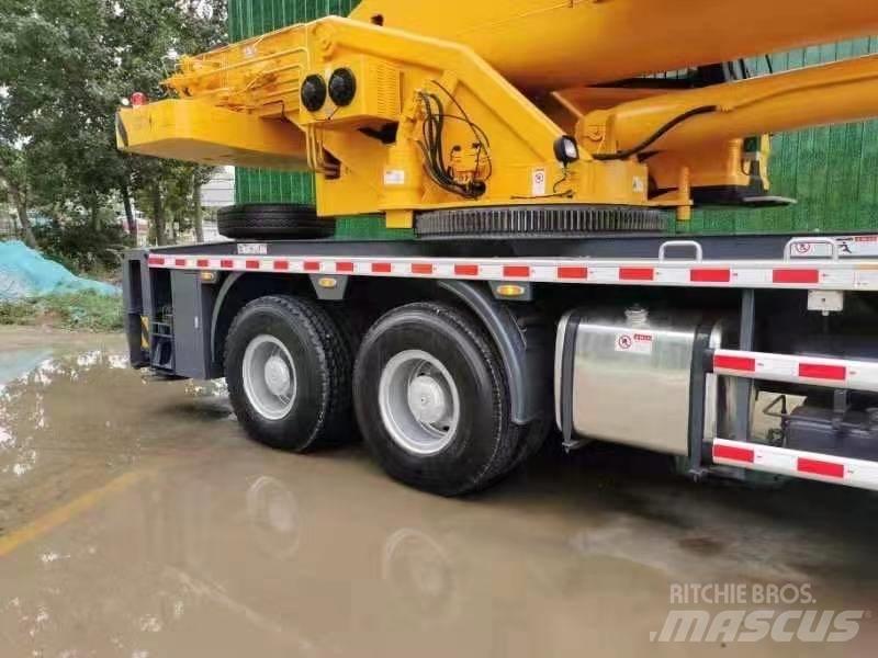 XCMG QY50KC Mobiilinosturit