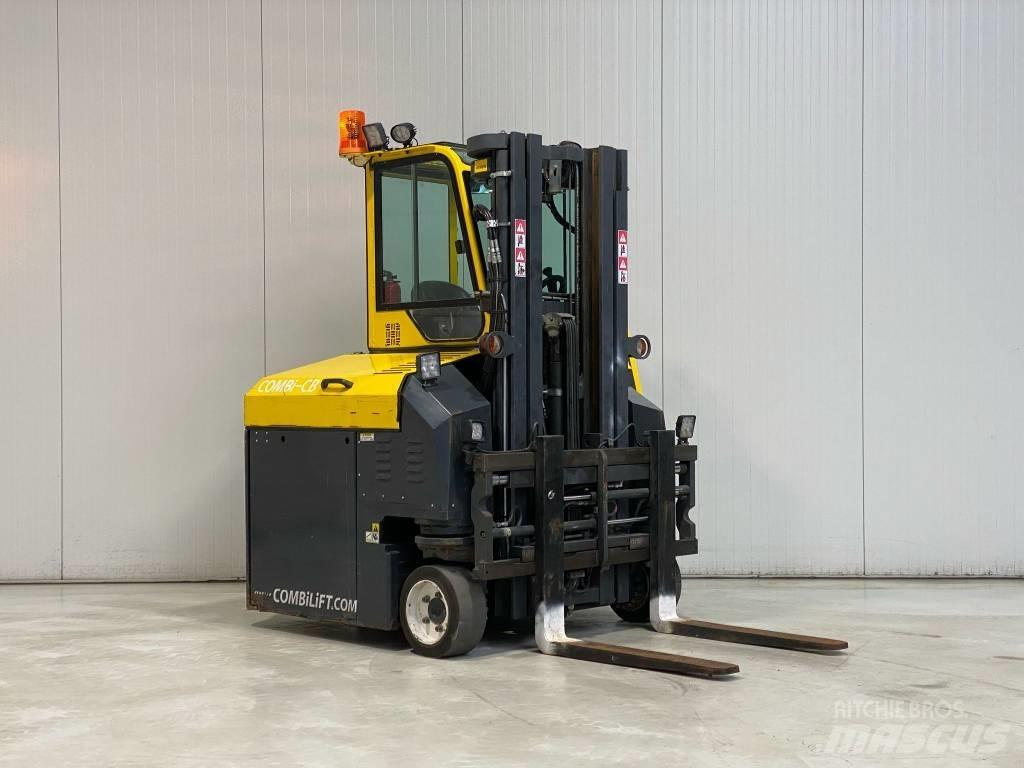 Combilift CBE2500 Nelitietrukit