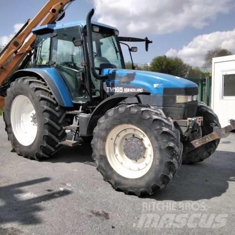 New Holland TM 165 Traktorit