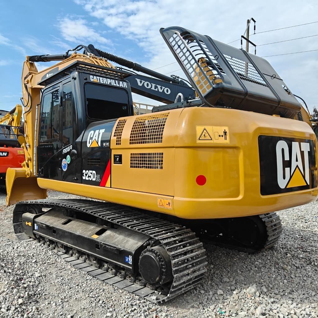 CAT 325 D L Telakaivukoneet