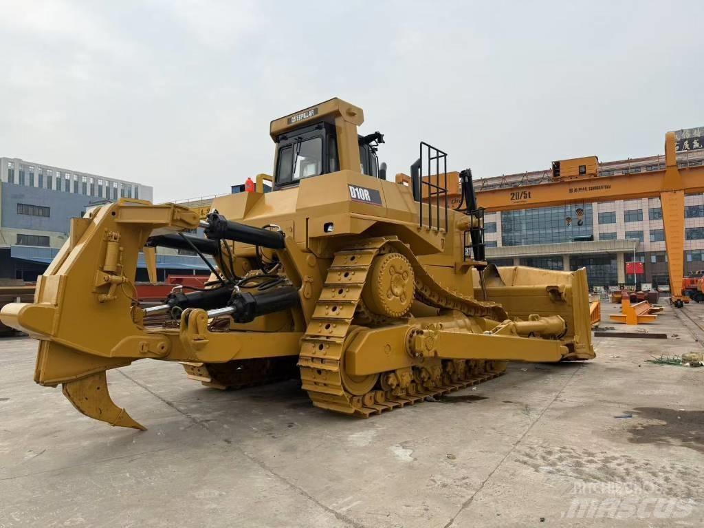 CAT D 10 R Telaketjupuskutraktorit