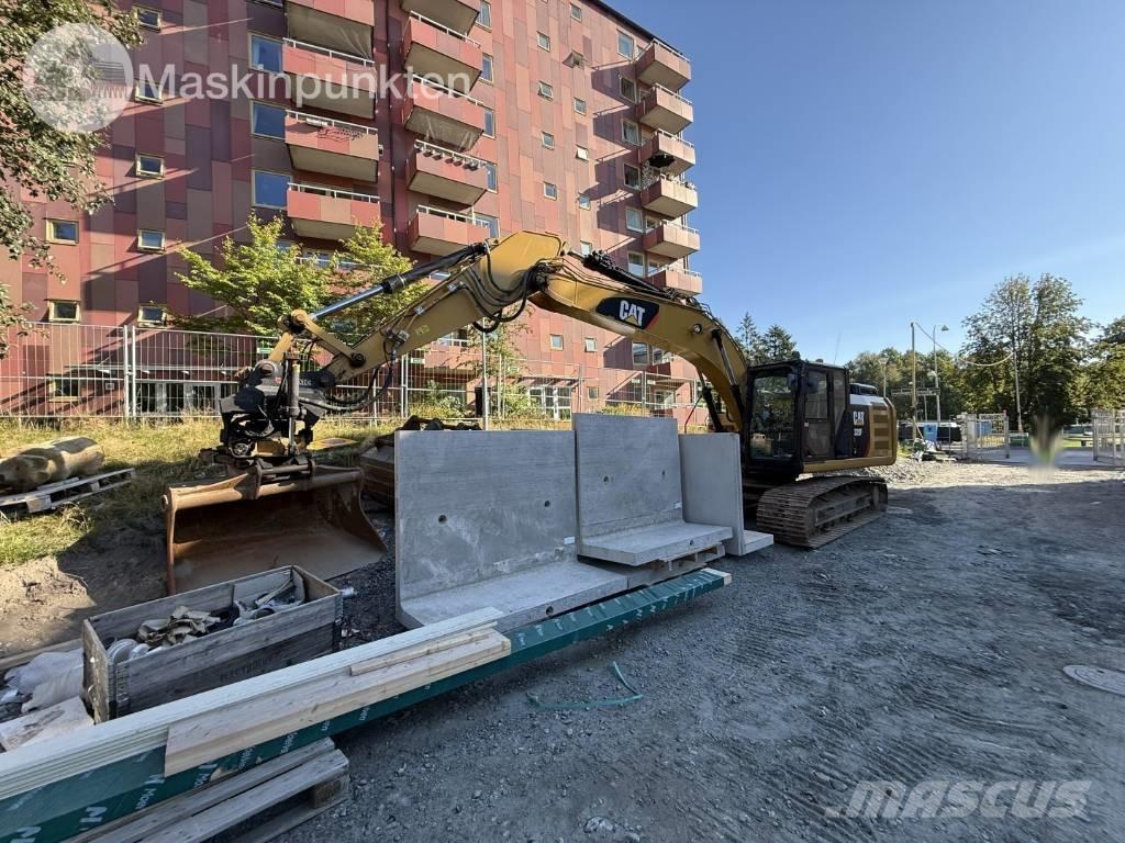 CAT 320 F L Telakaivukoneet