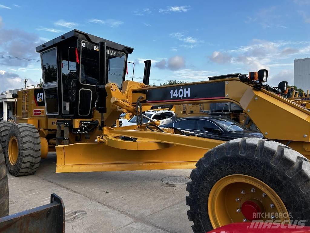 CAT 140 H Tiehöylät