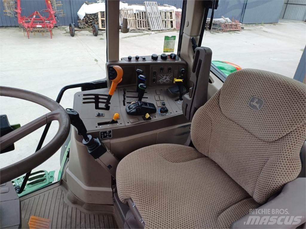 John Deere 6115 M Traktorit