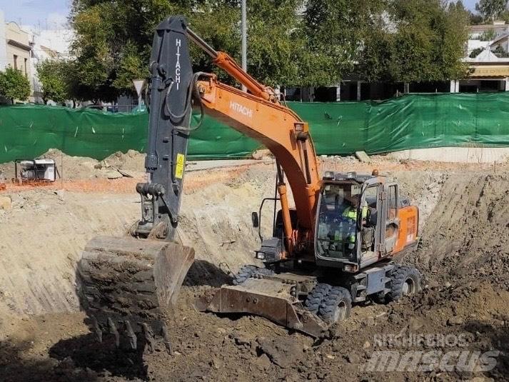 Hitachi ZX 210 W Pyöräkaivukoneet