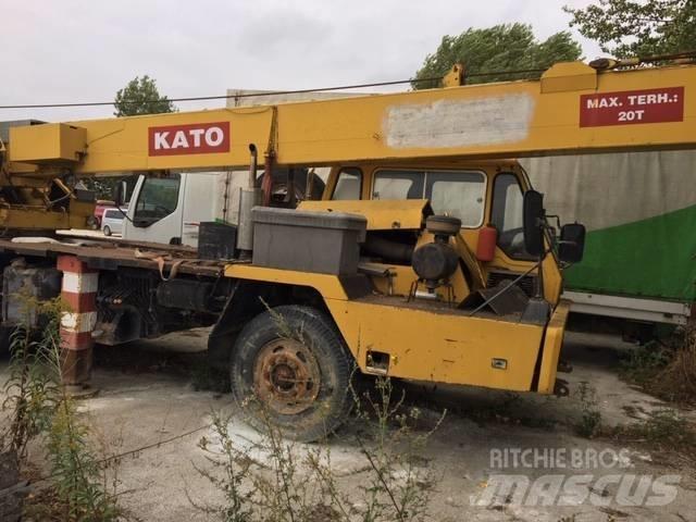 Kato KR 20 RT-nosturit