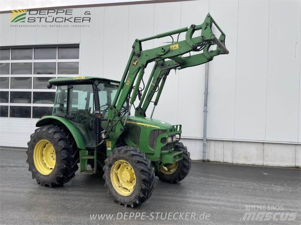John Deere 5720 Traktorit