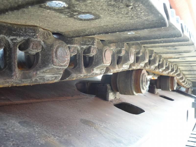 Hitachi ZX 225 US Telakaivukoneet