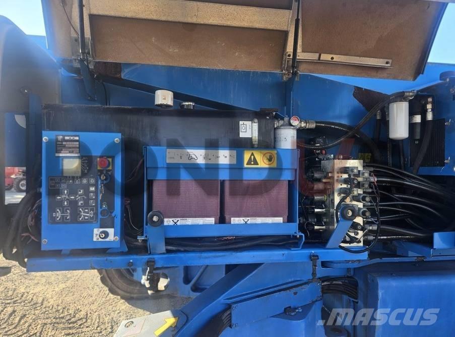 Genie Z 135 Kuukulkijat
