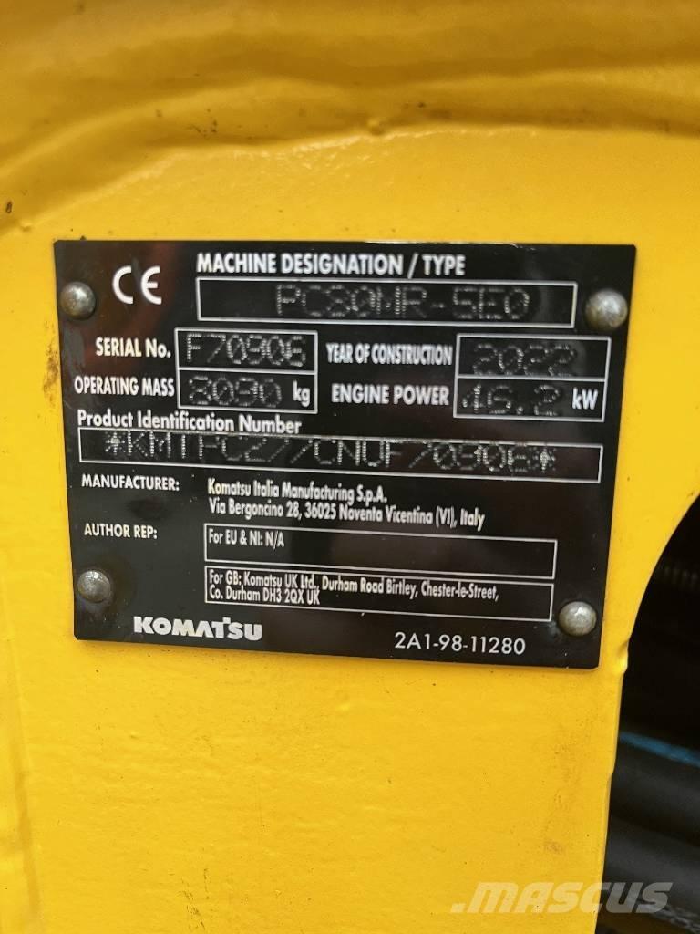 Komatsu PC80MR-5E0 Midikaivukoneet 7t - 12t