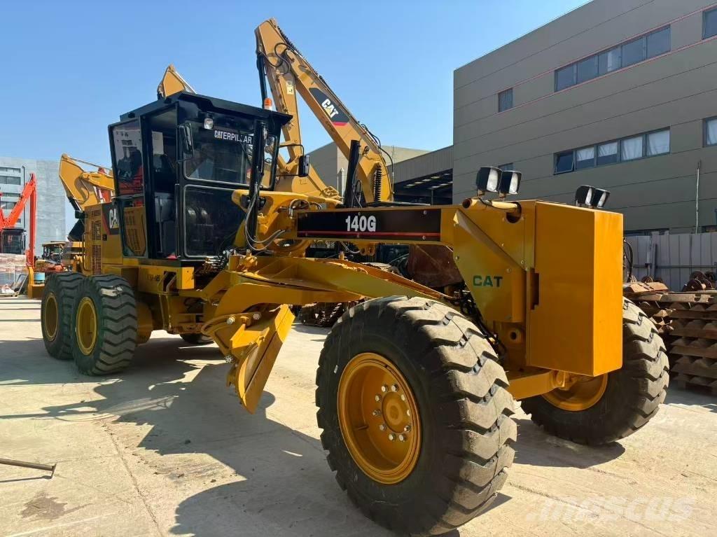 CAT 140G Tiehöylät