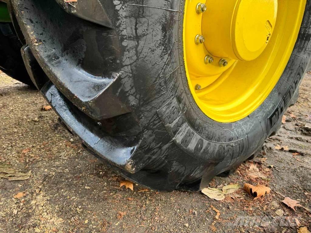 John Deere 6155 M Traktorit