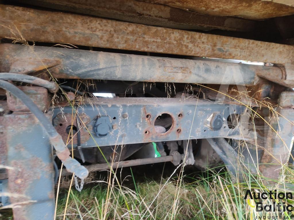 Mercedes-Benz 814 Sora- ja kippiautot