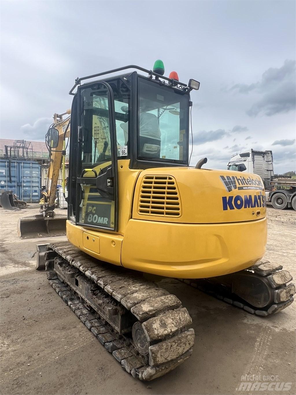 Komatsu PC 80 MR Midikaivukoneet 7t - 12t