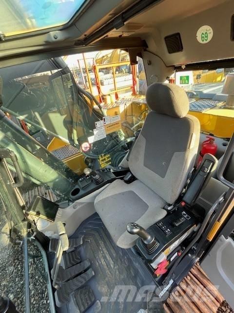 Volvo EC220EL Telakaivukoneet