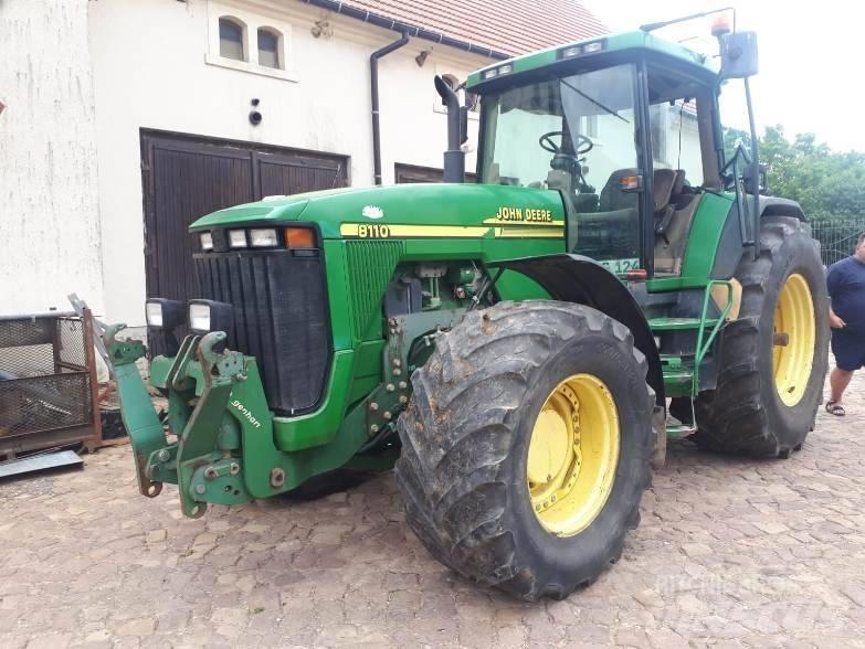 John Deere 8110 Traktorit