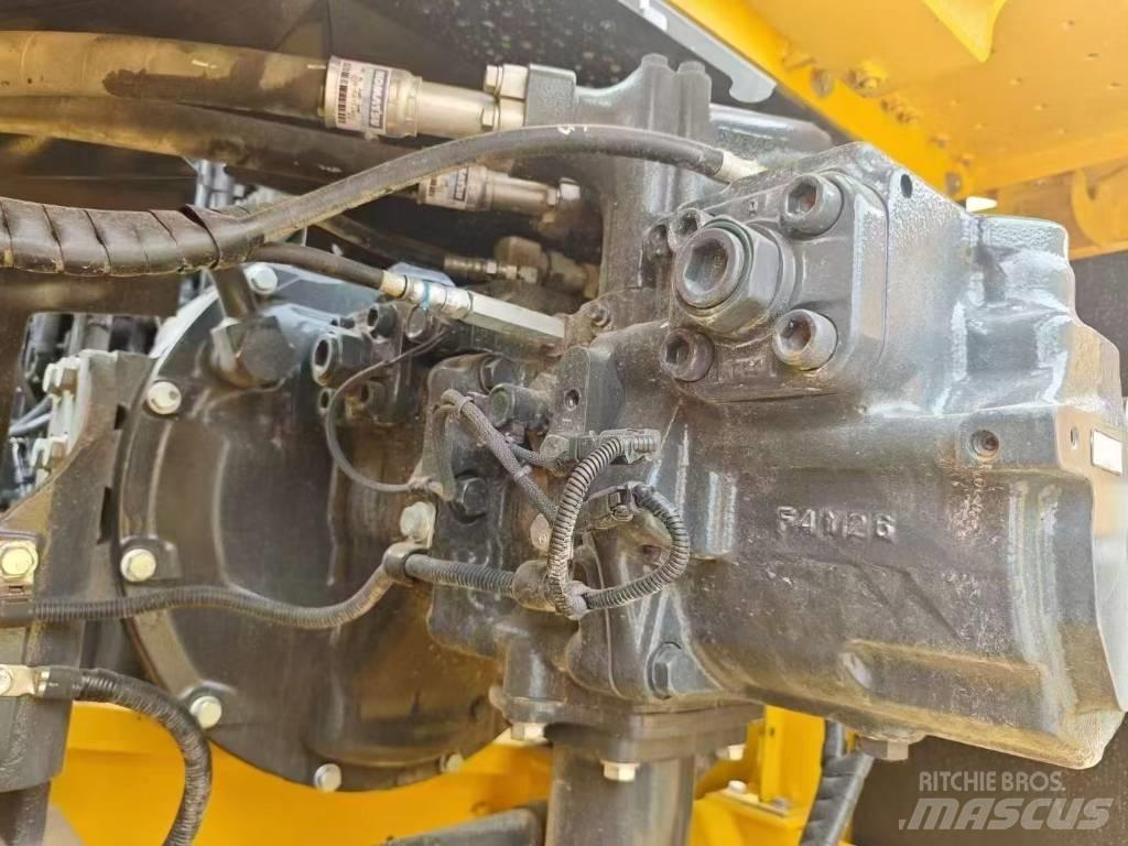 Komatsu 360-8 Telakaivukoneet